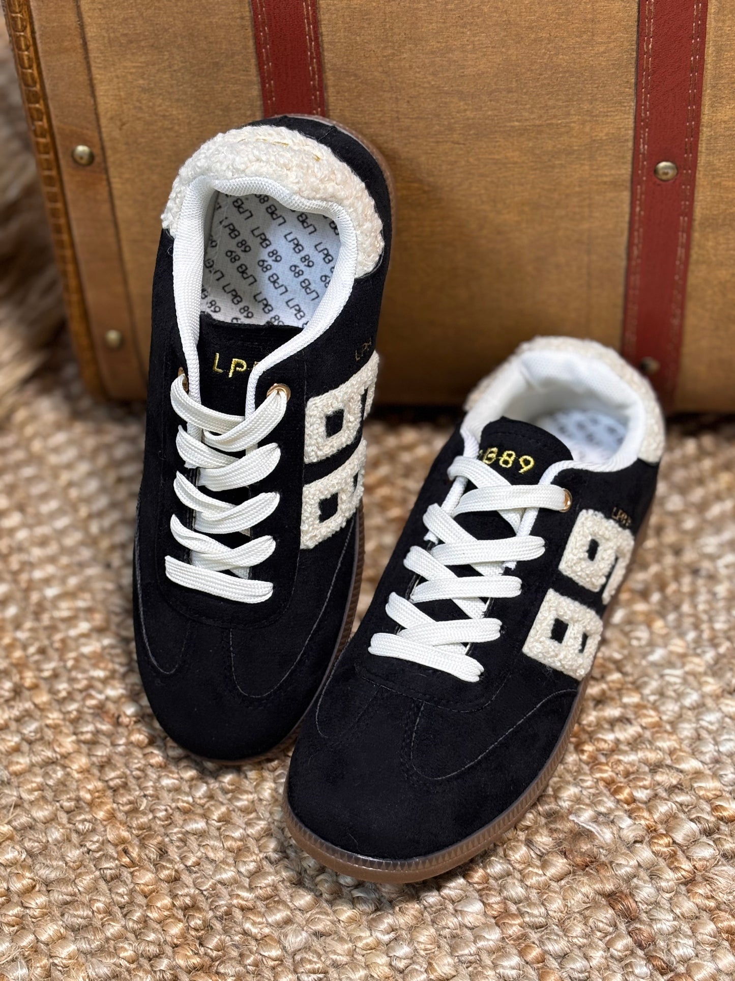 LPB suede sneakers