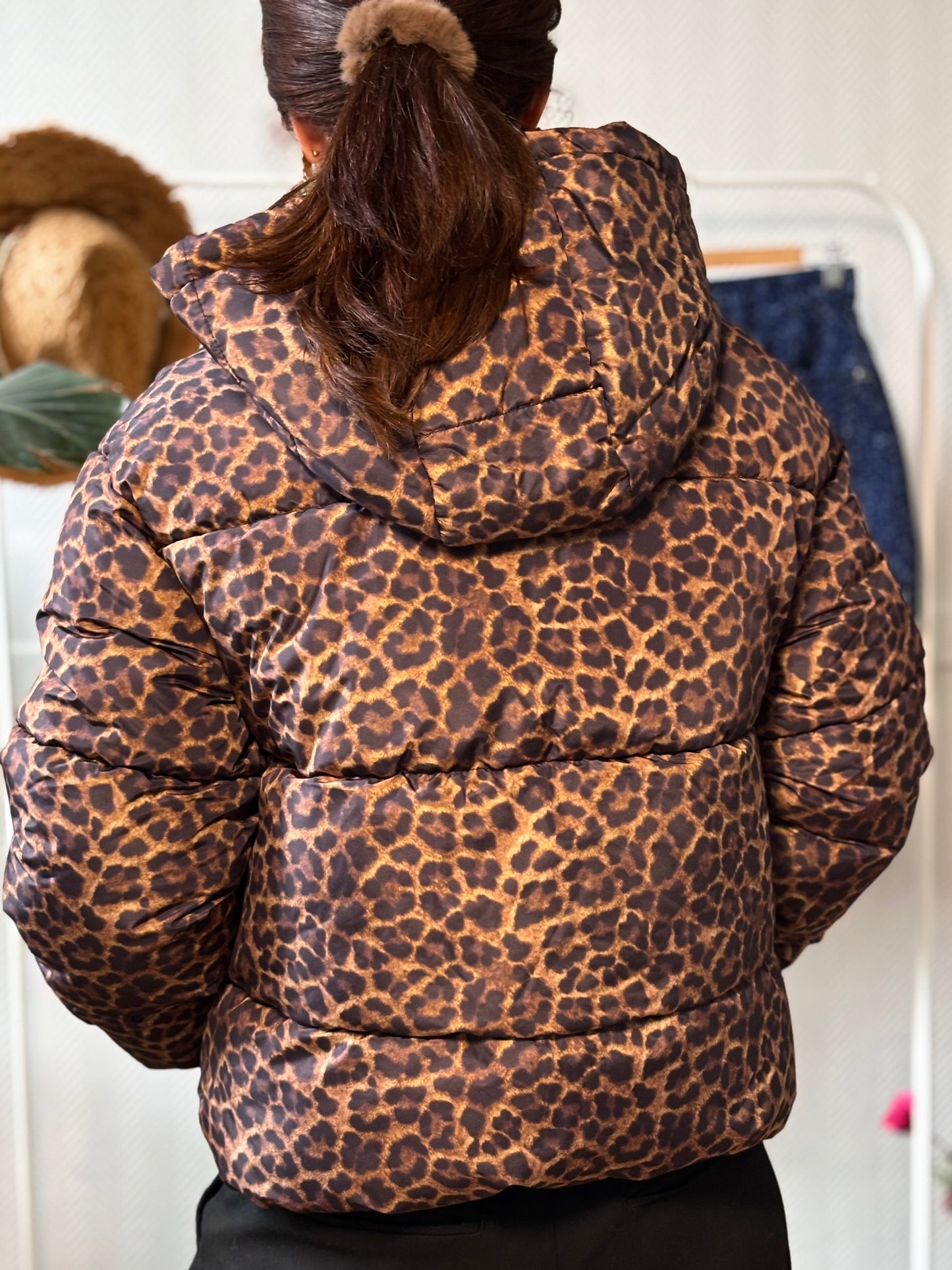 Tiffosi oversized leopard down jacket