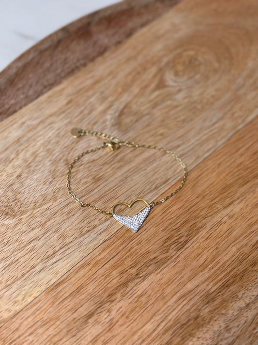 Gold heart bracelet