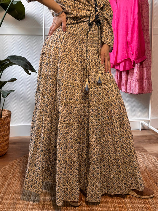 Jupe longue imprimés à motifs fleuris