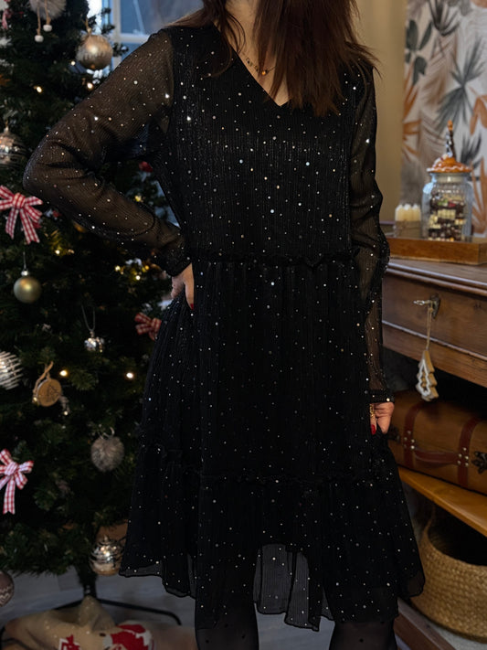 Robe noire à paillettes